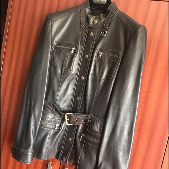 SOLD. NWT GUESS GENUINE LEATHER JACKET with BELT Size M - Picture 8 of 15